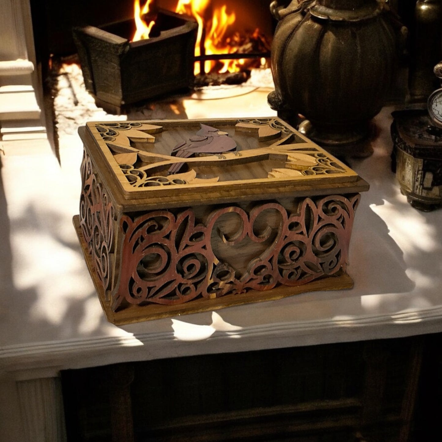 Cardinal memorial box