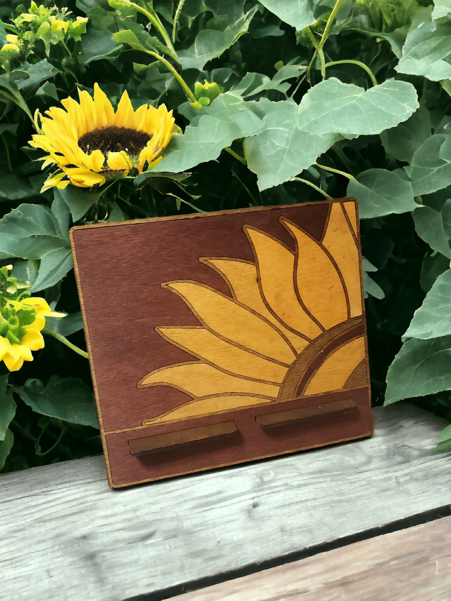 wooden sunflower tablet holder