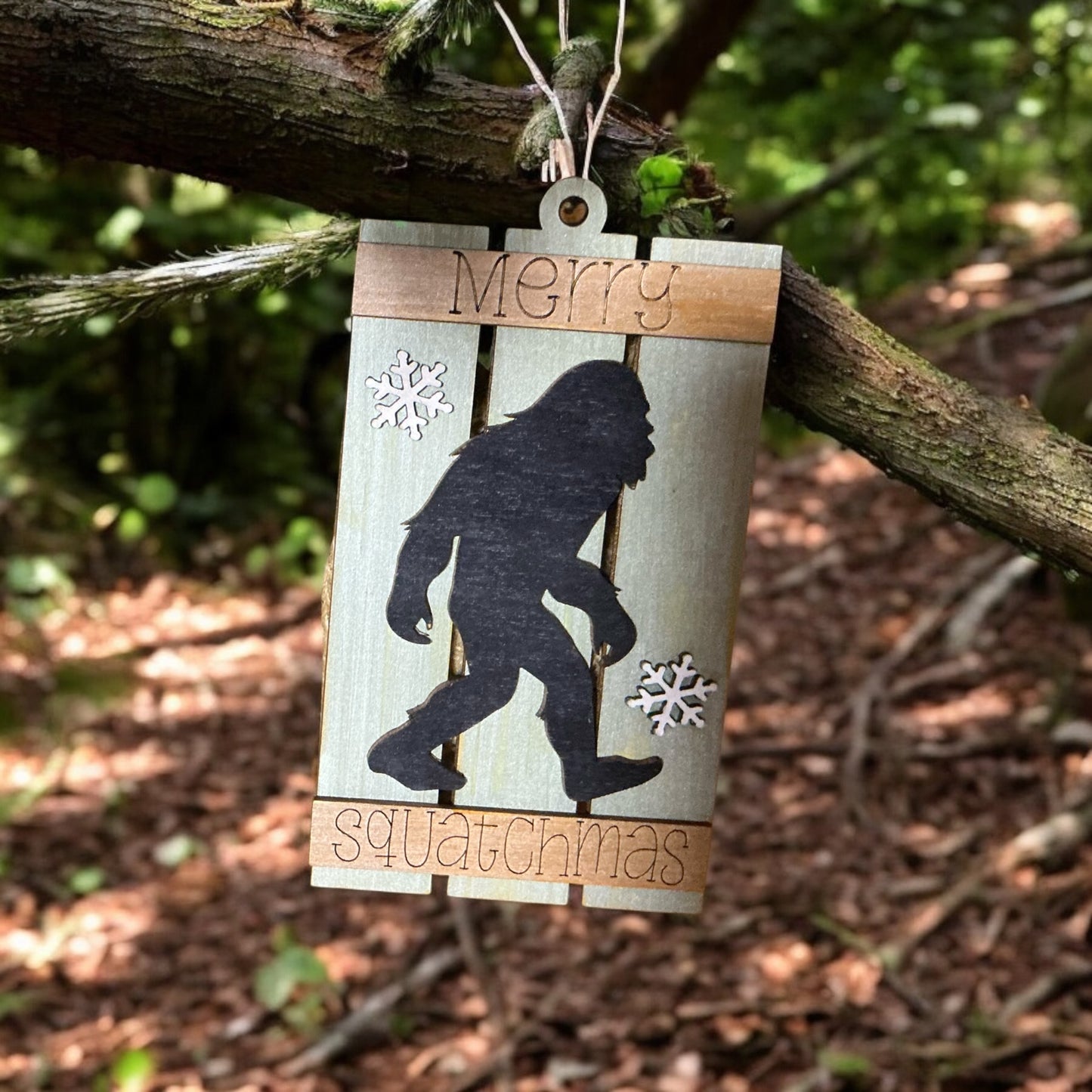 Pallet style gift card ornaments