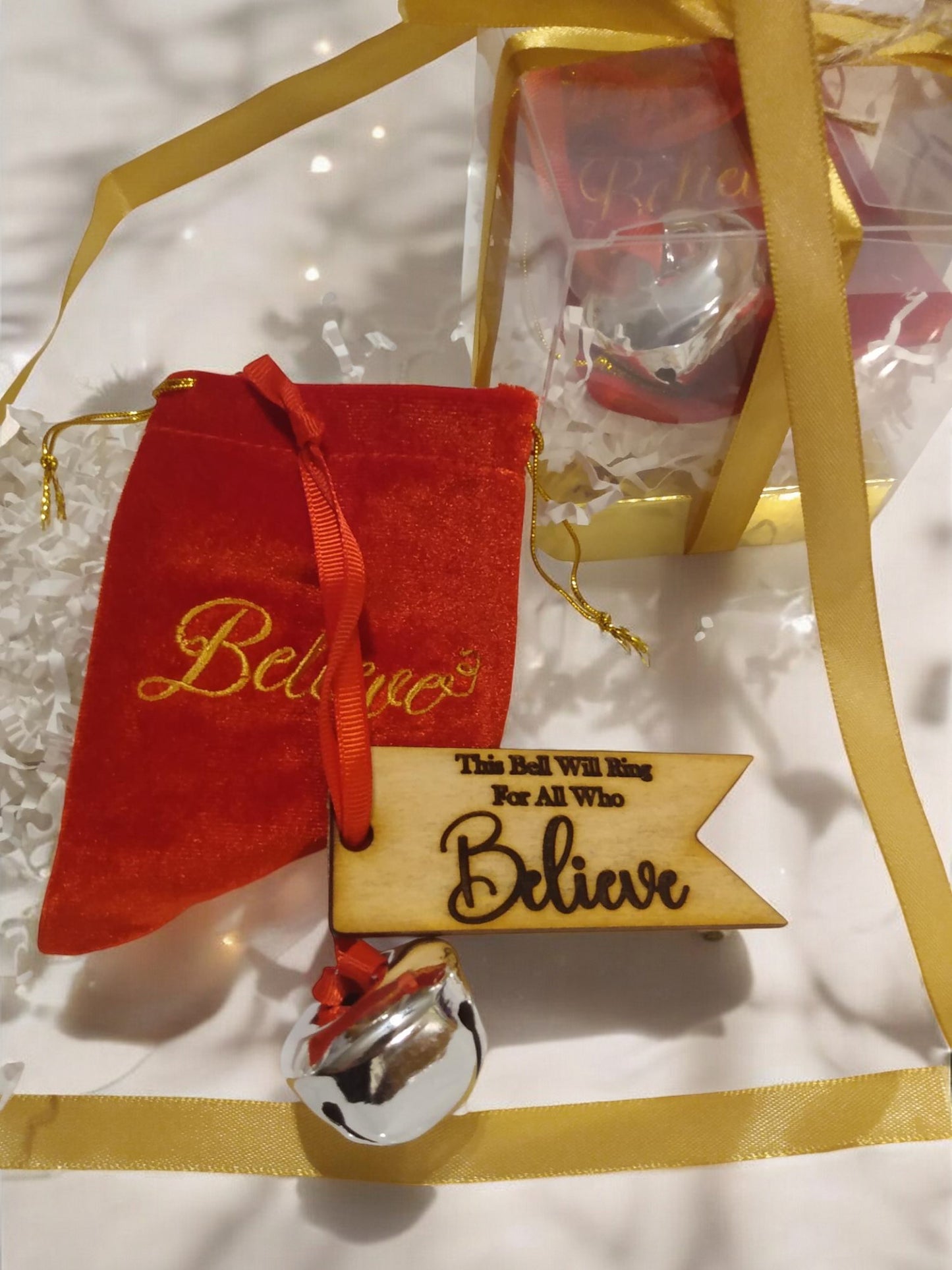Believe polar bell gift set